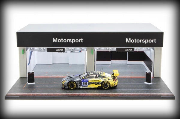 Laad de afbeelding in de Gallery-viewer, Pit Garage BMW M6 GT3 2016 Nurburgring 24h (Motorsport) TARMAC WORKS 1:64
