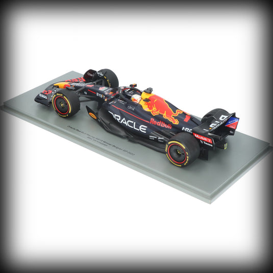 SPARK Red Bull RACING RB18