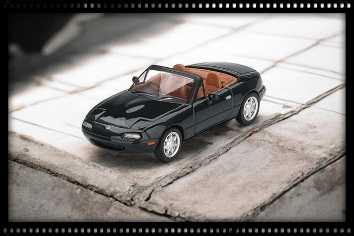 Mazda MX5 EUNOS ROADSTER V- SPECIAL EXCELLENT GREEN MICA 1990 (RHD) MINI GT 1:64