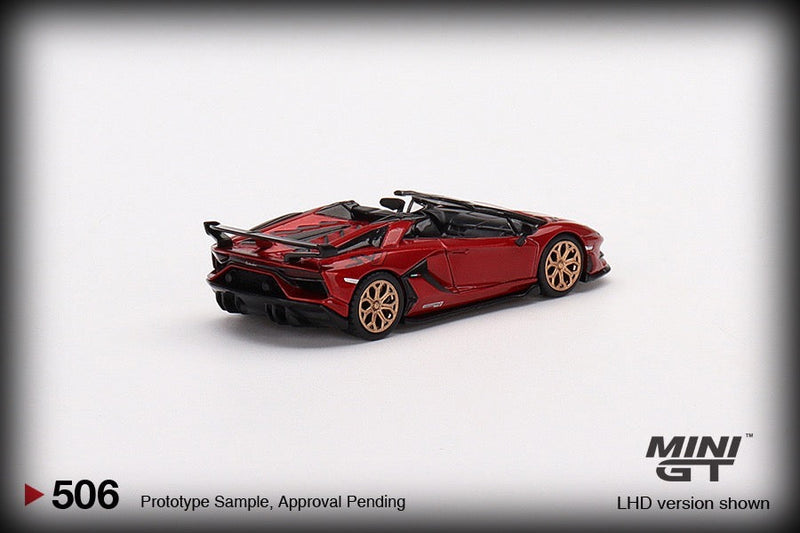 Chargez l&#39;image dans la visionneuse de la galerie, Lamborghini Aventador SVJ Roadster (RHD) MINI GT 1:64
