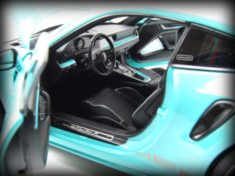 Chargez l&#39;image dans la visionneuse de la galerie, Porsche 911 (992) Turbo S coupé Sport Design 2021 Vert MINICHAMPS 1:18
