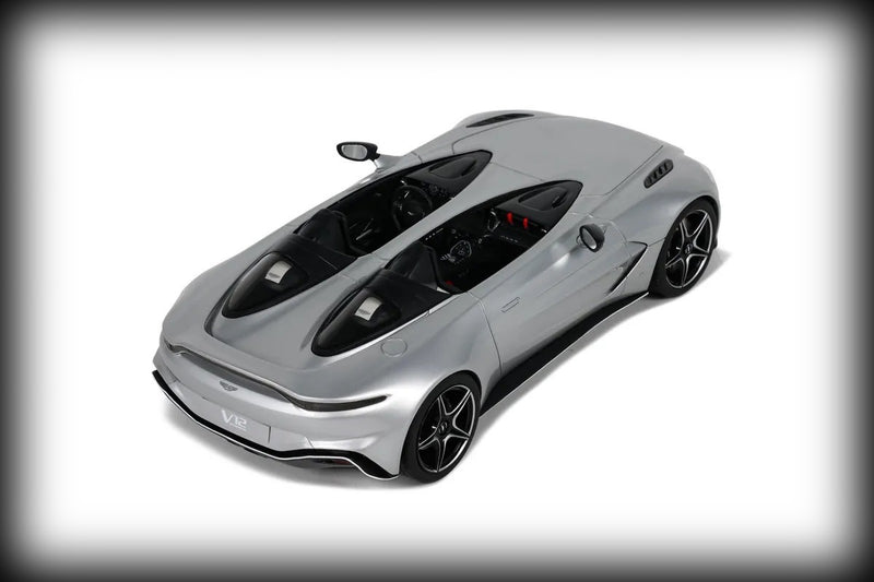 Laad de afbeelding in de Gallery-viewer, Aston Martin V12 SPEEDSTER 2021 GT SPIRIT 1:18
