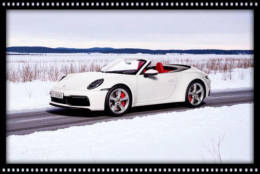 Porsche 911 (992) CARRERA 4S Cabriolet 2020 WIT (BEPERKTE EDITIE 25 stuks) HC MODELS 1:8