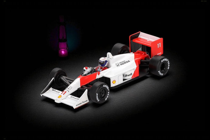 McLaren MP4/4 #11 ALAIN PROST GRAND PRIX DU JAPON 2ÈME PLACE 1988 (LHD) MINI GT 1:64