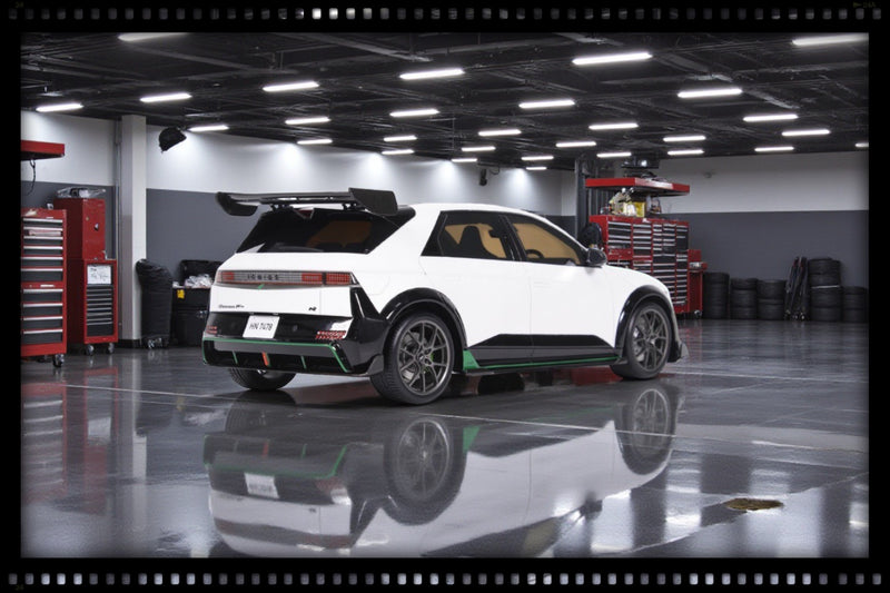 Chargez l'image dans la visionneuse de la galerie, Hyundai IONIQ 5N ÉDITION DK ATLAS BLANC MAT 2025 OTTOmobile 1:18
