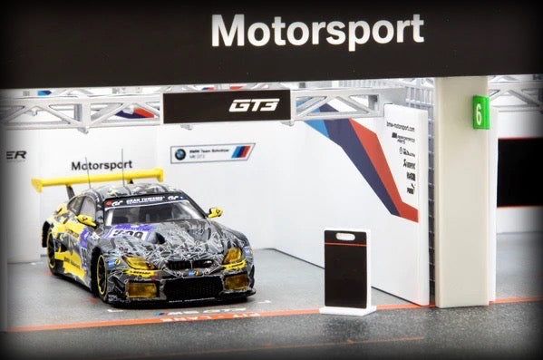Chargez l&#39;image dans la visionneuse de la galerie, Pit Garage BMW M6 GT3 2016 Nurburgring 24h (Motorsport) TARMAC WORKS 1:64
