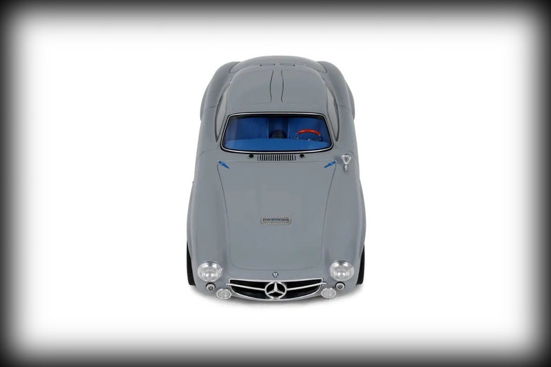 Load image into Gallery viewer, Mercedes S-KLUB GULLWING 2021 GT SPIRIT 1:18
