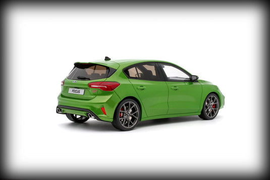 Ford FOCUS MK5 ST PHASE 2 GREEN 2022 (LIMITED EDITION 2000 pieces) OTTOmobile 1:18