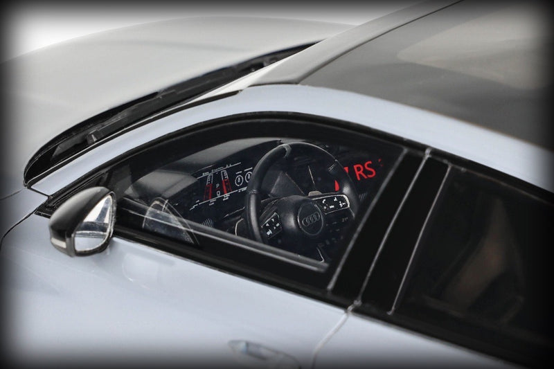 Chargez l&#39;image dans la visionneuse de la galerie, Audi RS3 SEDAN PERFORMANCE EDITION 2022 GT SPIRIT 1:18
