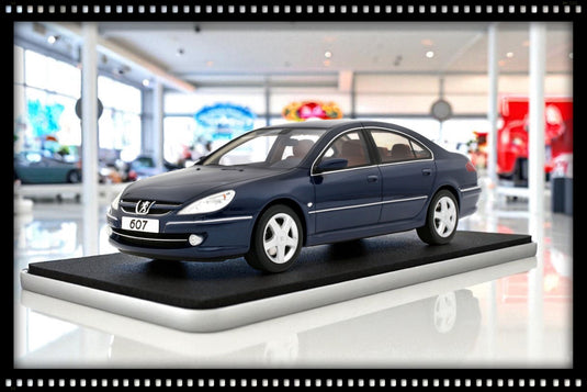 Peugeot 607 3.0 V6 PHASE 2 BLEU MONTEBELLO 2008 OTTOmobile 1:18