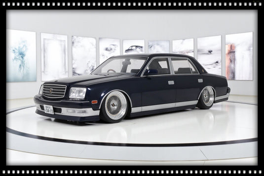 Toyota CENTURY V12 STANCE BLAUW MICA 2008 OTTOmobile 1:18