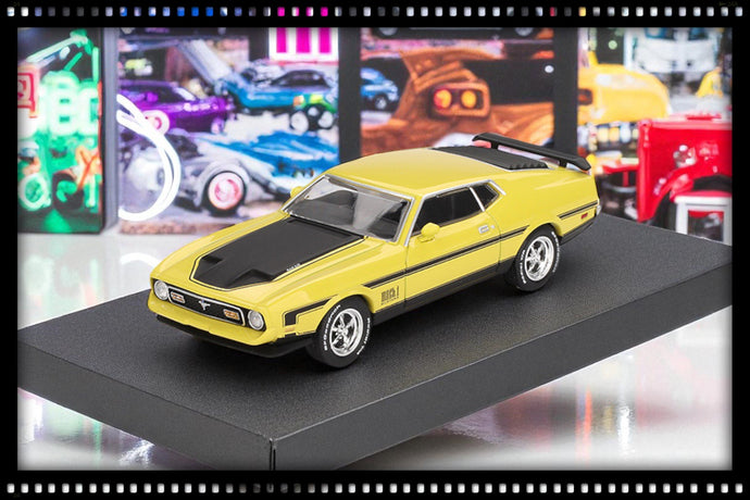 Ford MUSTANG MACH 1 GRABBER YELLOW 1971 (LHD) MINI GT 1:64