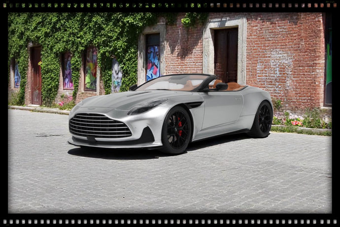 Aston MARTIN DB12 VOLANTE ARGENTÉ 2023 GT SPIRIT 1:18
