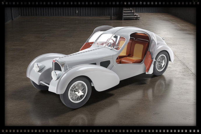 Bugatti ATLANTIC TYPE 57 SC ARGENTÉ MAT 1937 SOLIDO 1:18