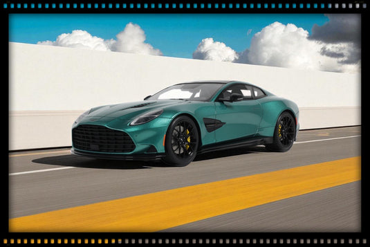 Aston Martin VANQUISH VERT 2024 GT SPIRIT 1:18
