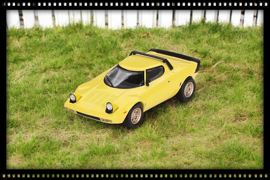 Lancia STRATOS HF STRADALE GIALLO FLY 1975 (LHD) MINI GT 1:64