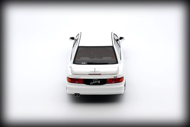 Laad de afbeelding in de Gallery-viewer, Mitsubishi LANCER EVO III 1995 (WIT) OTTOmobile 1:18
