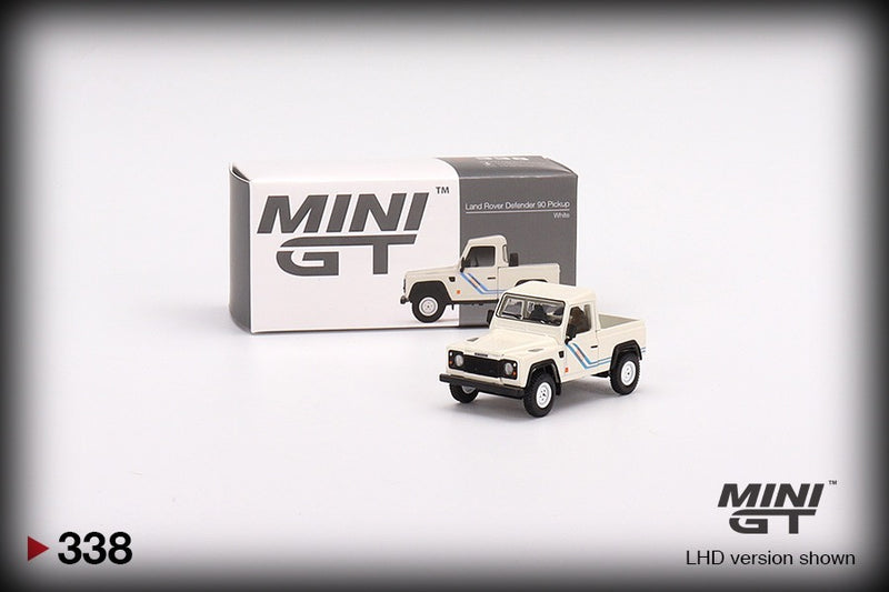 Laad de afbeelding in de Gallery-viewer, Landrover Defender 90 pick-up (LHD) MINI GT 1:64
