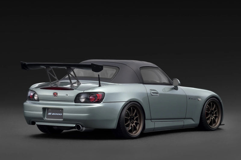 Laad de afbeelding in de Gallery-viewer, HONDA S2000 (AP1) GRIJS IGNITION MODEL 1:18
