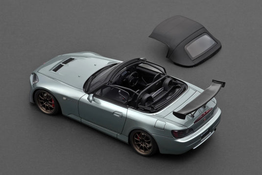 HONDA S2000 (AP1) GRIJS IGNITION MODEL 1:18