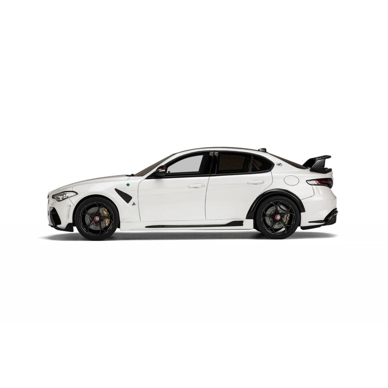 Chargez l&#39;image dans la visionneuse de la galerie, Alfa Romeo GIULLIA GTAm Trofeo BLANC 2020 OTTOmobile 1:18
