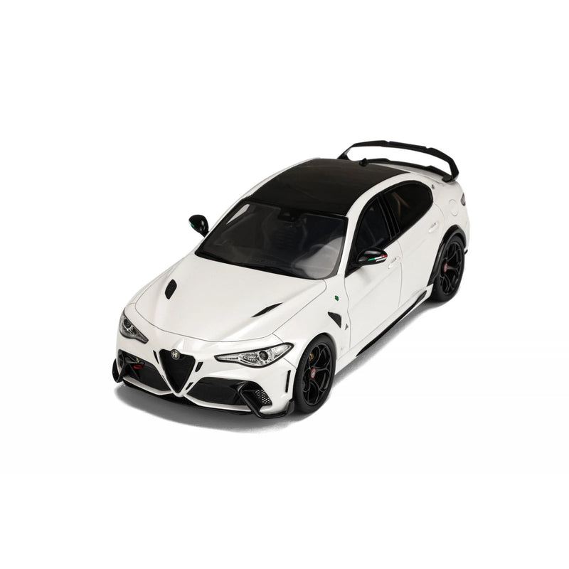 Chargez l&#39;image dans la visionneuse de la galerie, Alfa Romeo GIULLIA GTAm Trofeo BLANC 2020 OTTOmobile 1:18
