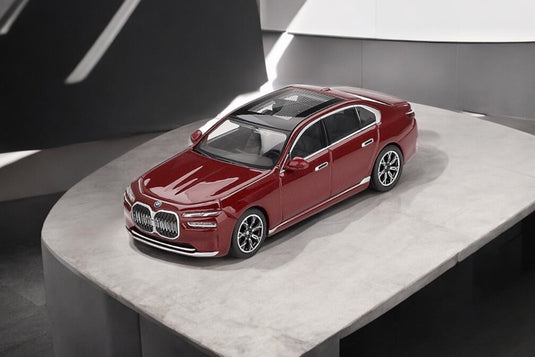 Bmw I7 XDRIVE60 AVENTURIN RED 2023 (LHD) MINI GT 1:64