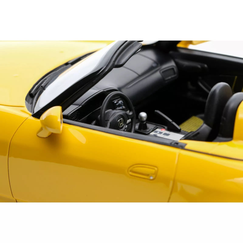 Load image into Gallery viewer, HONDA S2000 YELLOW 2007 OTTOmobile 1:18
