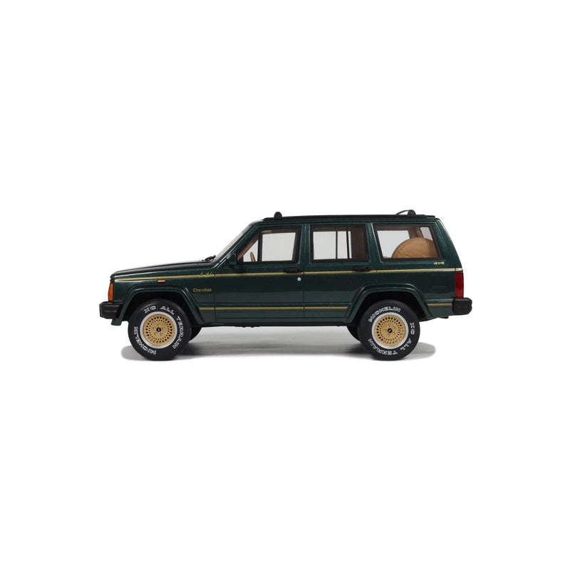 Chargez l&#39;image dans la visionneuse de la galerie, Jeep CHEROKEE XJ LIMITED VERT 1995 OTTOmobile 1:18
