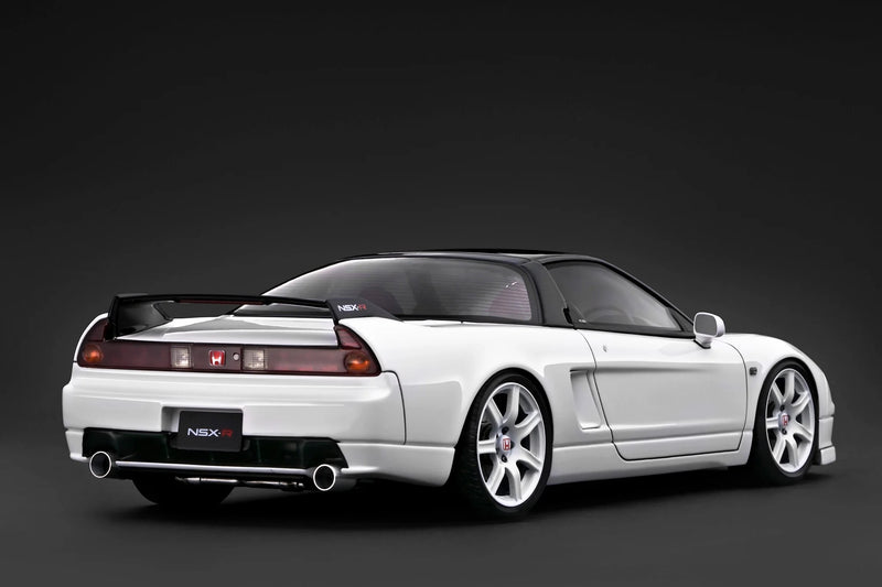 Load image into Gallery viewer, HONDA NSX-R (NA2) WHITE IGNITION MODEL 1:18
