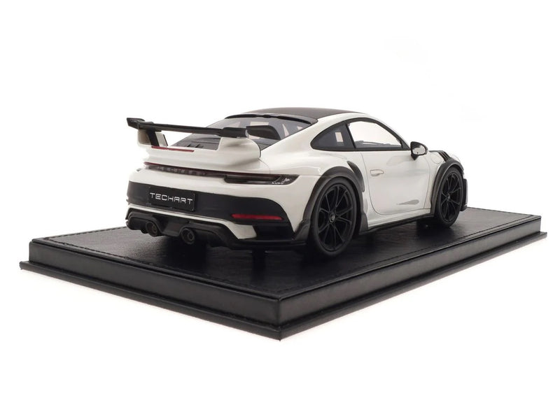 Chargez l'image dans la visionneuse de la galerie, Porsche 911 (992) TECHART GTstreet R Blanc - Édition limitée 64/87 exemplaires - TECHART 1:18
