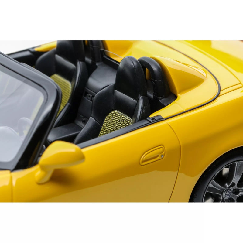 Load image into Gallery viewer, HONDA S2000 YELLOW 2007 OTTOmobile 1:18
