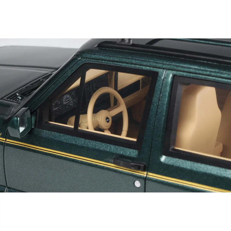Chargez l&#39;image dans la visionneuse de la galerie, Jeep CHEROKEE XJ LIMITED VERT 1995 OTTOmobile 1:18
