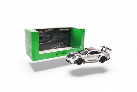 Porsche 911 (992) GT3 RS 2023 GRIJS ‼️BEPERKTE EDITIE 510 stuks‼️ MINICHAMPS 1:43