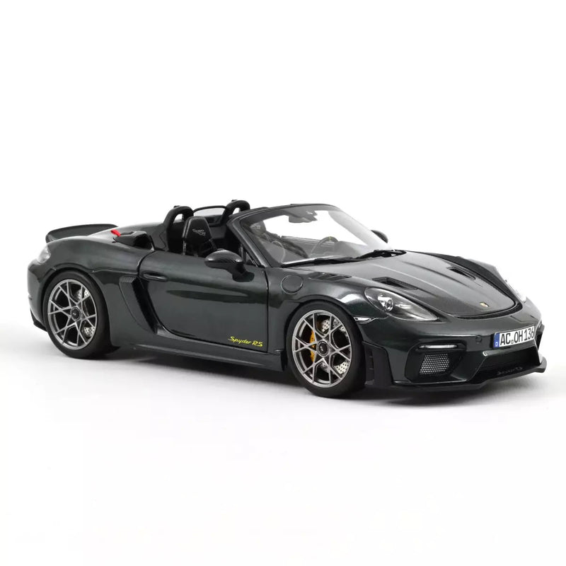 Load image into Gallery viewer, Porsche 718 SPYDER RS Weissach 2023 GREEN NOREV 1:18
