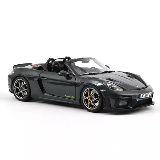 Porsche 718 SPYDER RS Weissach 2023 GREEN NOREV 1:18