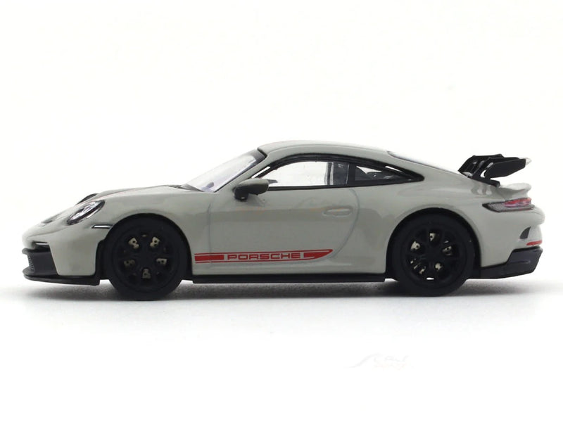 Load image into Gallery viewer, Porsche 911 (992) GT3 2021 MINICHAMPS 1:64
