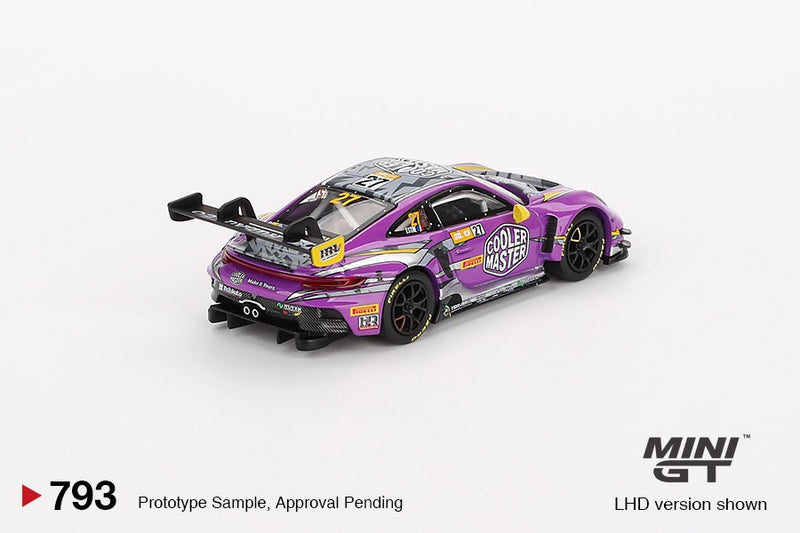 Chargez l'image dans la visionneuse de la galerie, PORSCHE 911 (992) GT3 R #27 HUBAUTO RACING 70TH MACAU GRAND PRIX 2023 MINI GT 1:64

