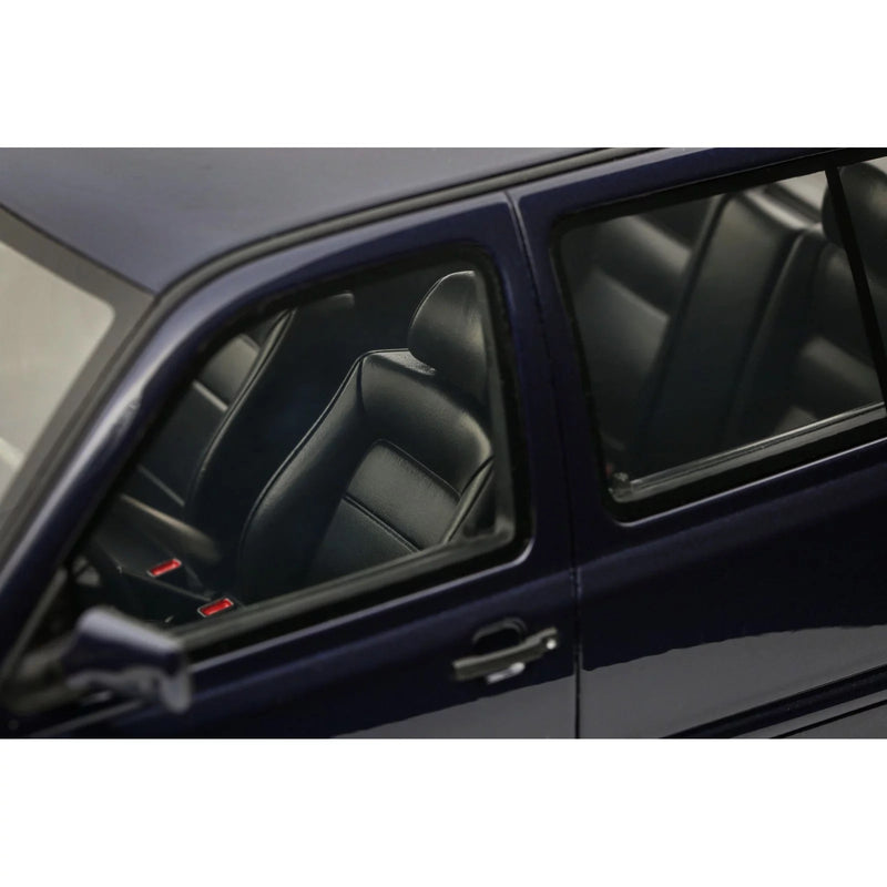 Load image into Gallery viewer, Volkswagen VENTO VR6 MYSTIC BLUE PEARL 1996 OTTOmobile 1:18
