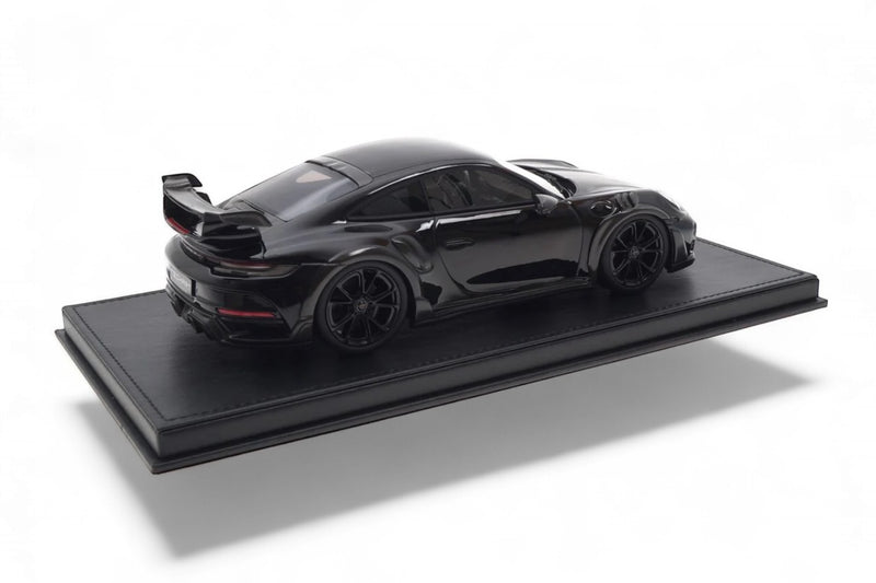 Laad de afbeelding in de Gallery-viewer, Porsche 911 (992) TECHART GTstreet R Zwart - Limited Edition 21 van 87 stuks - TECHART 1:18
