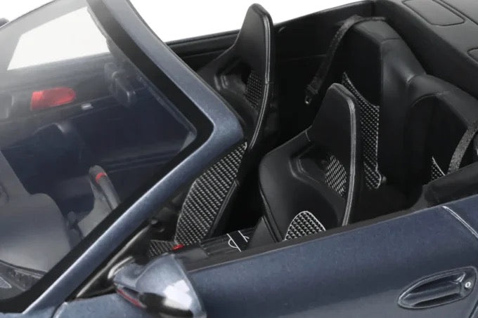 Load image into Gallery viewer, Porsche LB-WORKS 997 2016 GT SPIRIT 1:18
