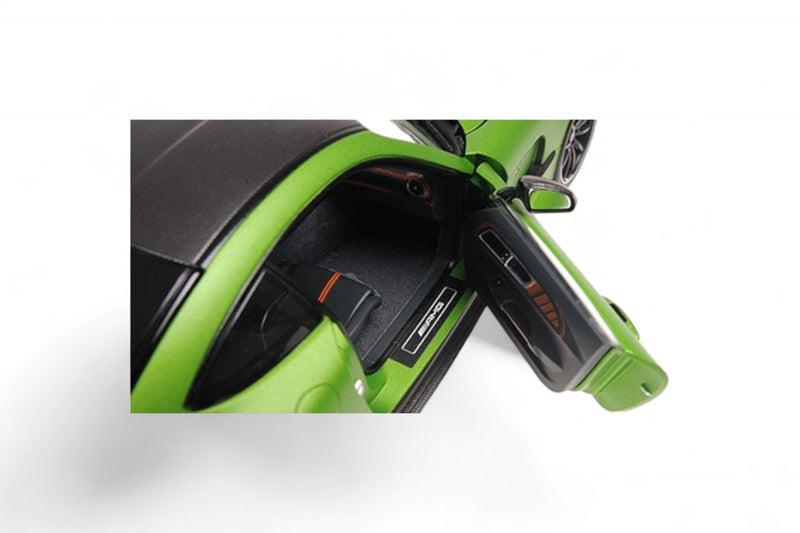 Load image into Gallery viewer, Mercedes-Benz AMG GT BLACK SERIES 2021 MATT GREEN MINICHAMPS 1:18
