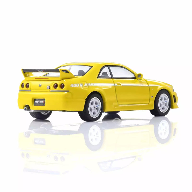 Chargez l&#39;image dans la visionneuse de la galerie, Nissan Skyline GT-R NISMO 400R R33 Jaune AVEC SYSTÈME LED 2003 + SYSTÈME DE BASE LED NOIR KYOSHO 1:64
