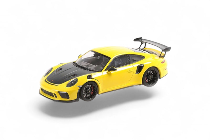 Laad de afbeelding in de Gallery-viewer, Porsche 911 GT3RS (991.2) – 2019 – GEEL MET ZWARTE VELGEN MINICHAMPS 1:18
