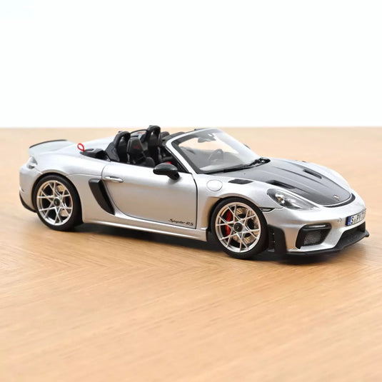 Porsche 718 Spyder RS with pack Weissach 2023 Silver NOREV 1:18