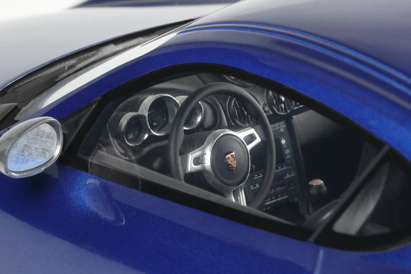 Load image into Gallery viewer, Porsche CAYMAN R AQUA BLUE METALLIC 2012 GT SPIRIT 1:18
