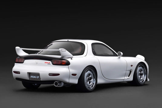 MAZDA RX-7 (FD3S) BLANC IGNITION MODEL 1:18