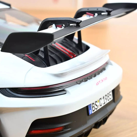 Porsche 911 GT3 RS 2022 White/Red NOREV 1:12