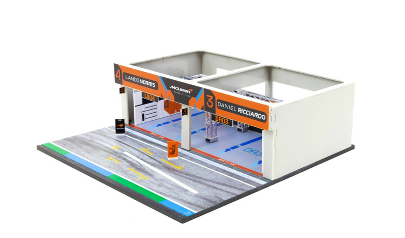 Load image into Gallery viewer, Pit Garage McLaren Formula One Team (Cars not included) TARMAC WORKS 1:64
