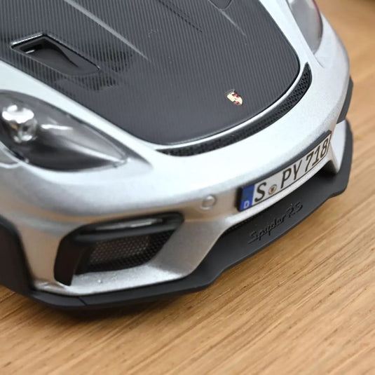 Porsche 718 Spyder RS with pack Weissach 2023 Silver NOREV 1:18